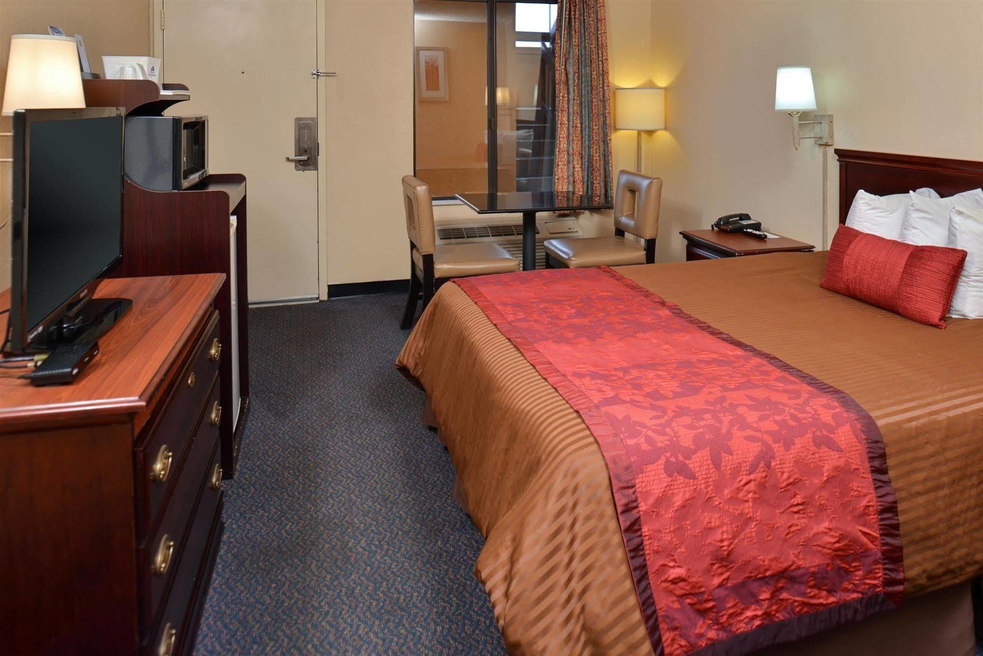 Econo Lodge Gainesville Exteriér fotografie