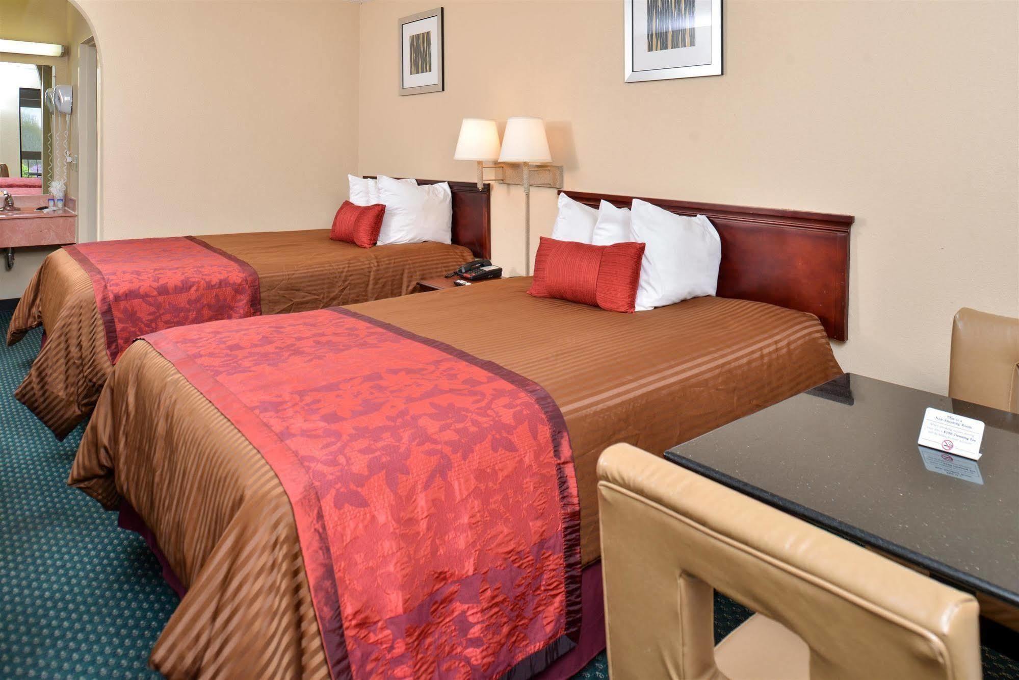Econo Lodge Gainesville Exteriér fotografie