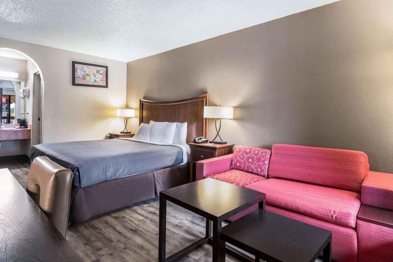 Econo Lodge Gainesville Exteriér fotografie